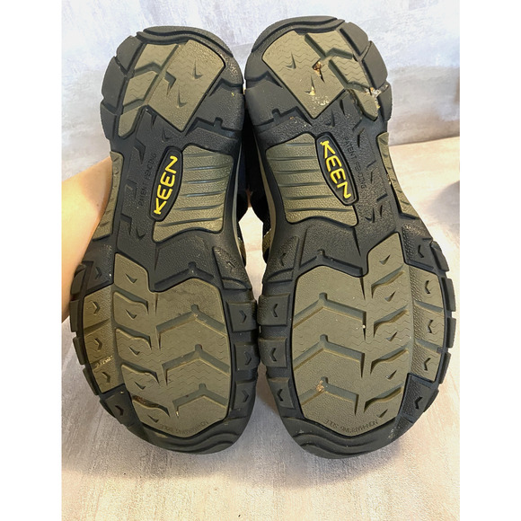 Keen Newport H2 Shoes Mens Size 9 Black Tan Waterproof Hiking Sandals Outdoor main image 5